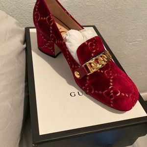 Size 38 1/2 Gucci platfrom